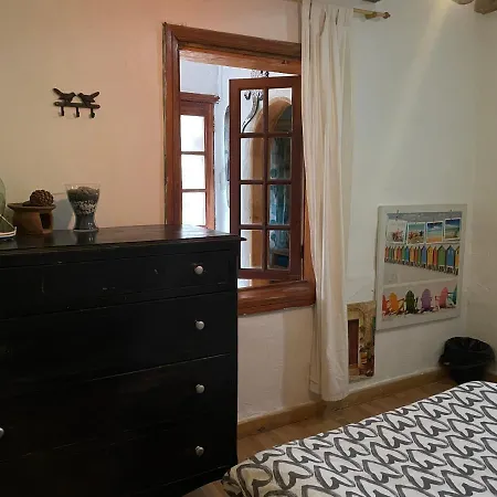 Casa Antonia بيت ضيافة *